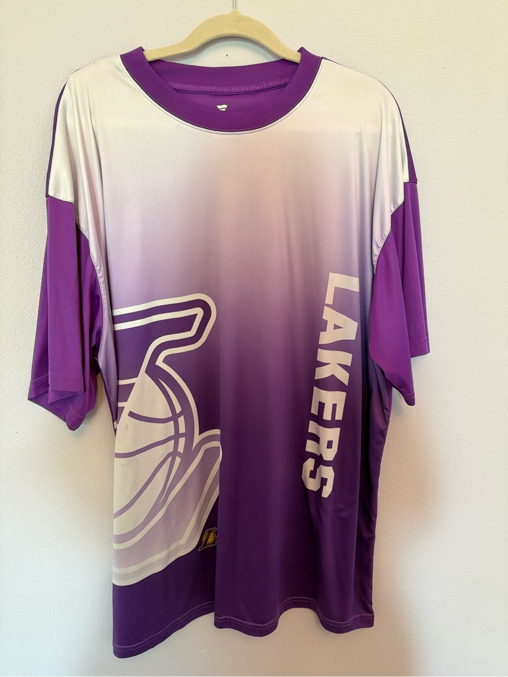 Fanatics Los Angeles Lakers Purple and White Gradient Short-Sleeve Tee